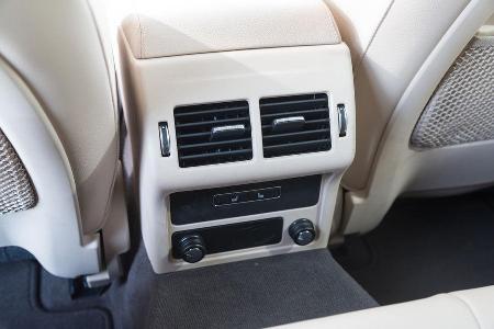 Jaguar XF 20d, Luftausstrmer