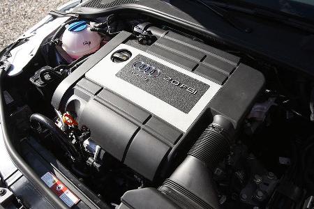 200 PS und 280 Nm Drehmoment leistet der Turbo-Direkteinspritzer.
