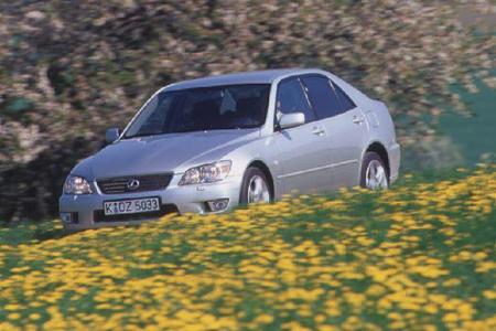 Lexus IS 200 im Test