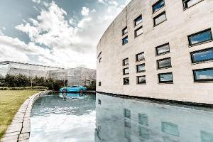 Werksbesuch bei Aston Martin in Gaydon