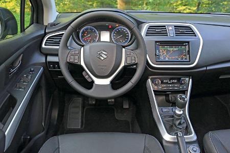 Suzuki SX4-Cross 1.6 DDiS 4x4 Comfort Plus, Cockpit