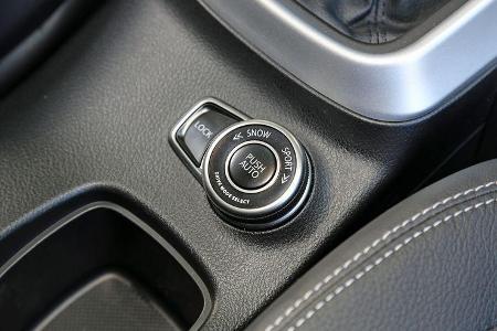Suzuki SX4-Cross 1.6 DDiS 4x4 Comfort Plus, Detail