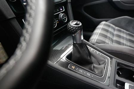 VW Golf GTD, Schalthebel