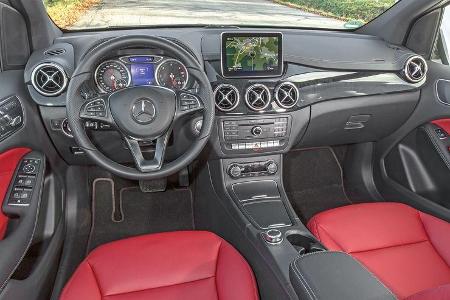 Mercedes B 200 CDI, Cockpit