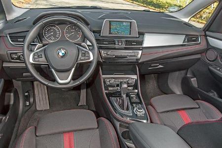 BMW 218d Active Tourer, Cockpit