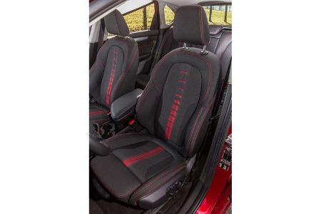 BMW 218d Active Tourer, Fahrersitz