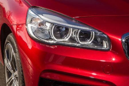 BMW 218d Active Tourer, Frontscheinwerfer
