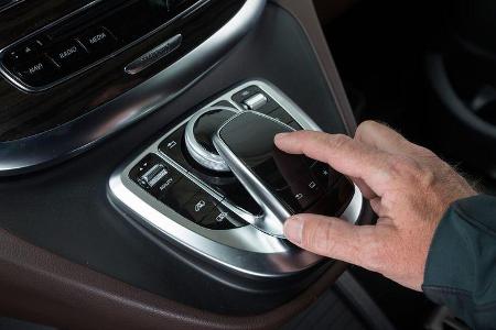 Mercedes V 250 Bluetec, Bedienelement