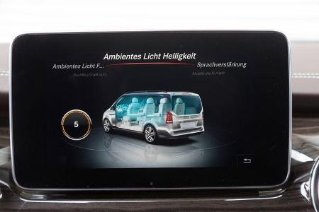 Mercedes V 250 Bluetec, Bordcomputer, Bildschirm