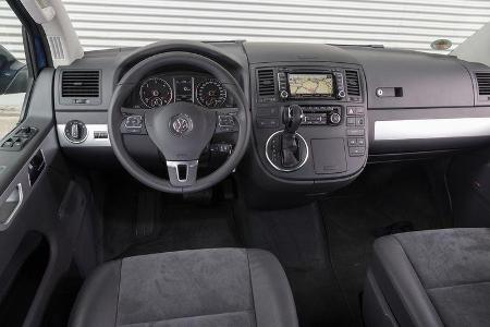 VW Multivan 2.0 BiTDI BMT, Cockpit