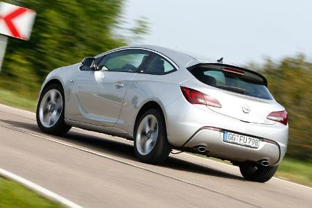 Opel Astra GTC Biturbo CDTI, Heckansicht