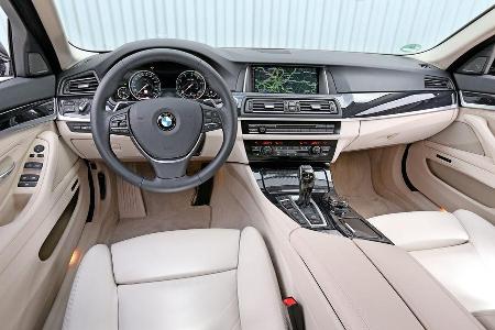 BMW 535i Touring xDrive, Cockpit