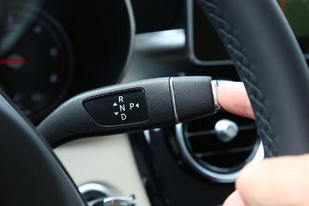 Mercedes C 220 Bluetec, Lenkradschalter