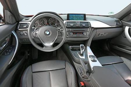 BMW 320d, Cockpit