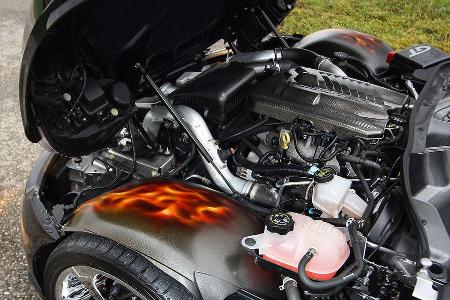Der Zweiliter-Turbo wurde auf 300 PS gebracht.