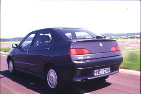 Alfa Romeo 146 1.7 16V Alfa Romeo 146 1.7 16V