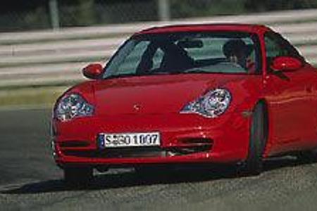 Blech gewordener Männertraum, Reichen-Spielzeug, Viagra auf Rädern - was man von den Klischees rund um den Porsche 911 auch ...