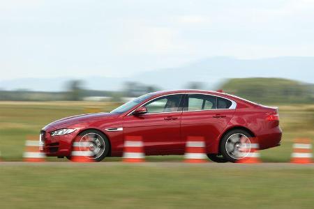 Jaguar XE 20d, Seitenansicht