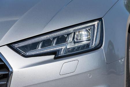 Audi A4, Frontscheinwerfer