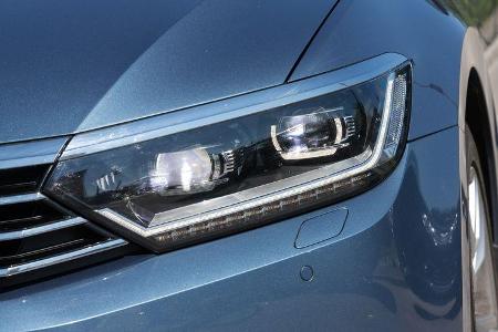 VW Passat, Frontscheinwerfer