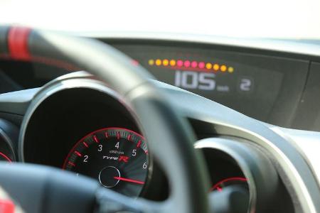 Honda Civic Type R, Rundinstrumente