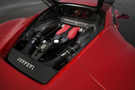 Ferrari 488 GTB, Motor