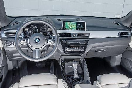 BMW X1 xDrive 25i, Cockpit
