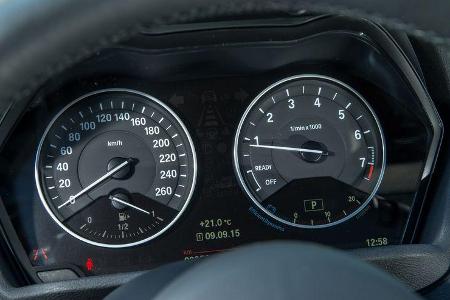 BMW X1 xDrive 25i, Rundinstrumente