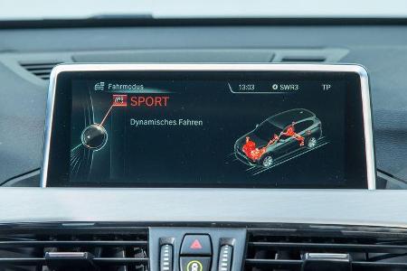 BMW X1 xDrive 25i, Display, Infotainment