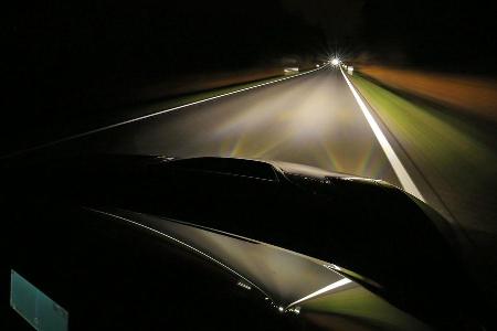 Lichttest_Dezember_2015_BMW_i8