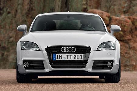 Audi TT 2.0 TFSI Audi TT 2.0 TFSI