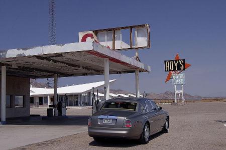 Historischer Route 66-Boden in Amboy: Bald soll es bei Royâs wieder Kaffee, Benzin und Strom geben.