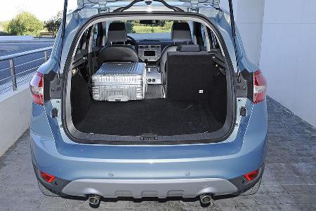 360 Liter unter der Abdeckung sind für ein Auto mit Anspruch auf Familientauglichkeit nicht viel.