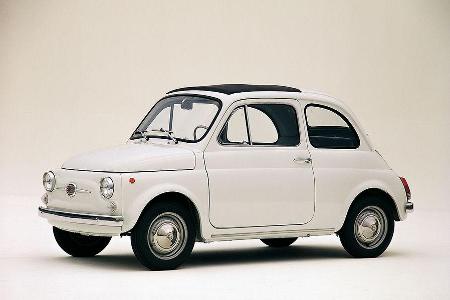 Er war zudem mit einem Faltdach bestückt, das Cabrio-Flair versprühte.