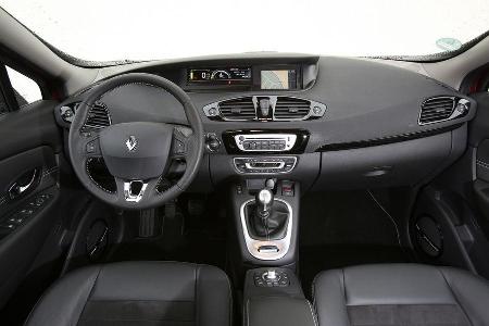 Renault Grand Scnic dCi 150 FAB, Cockpit
