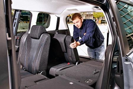 Mazda 5 1.8 MZR Center Line, Sitze, Umklappbar