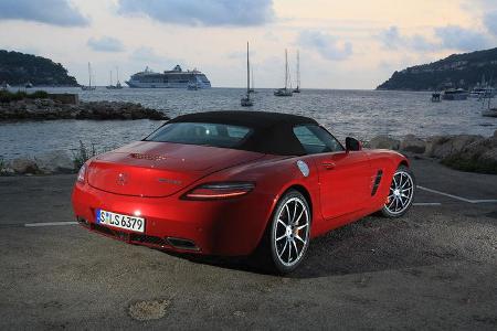 Mercedes SLS AMG Roadster