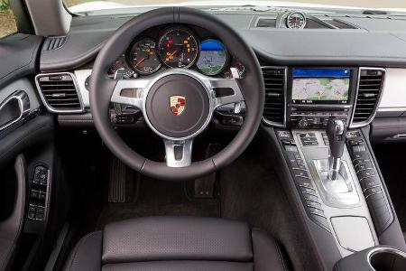 Porsche Panamera Diesel, Cockpit, Lenkrad