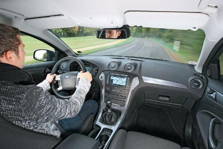 Ford Mondeo 1.6 Ecoboost, Cockpit