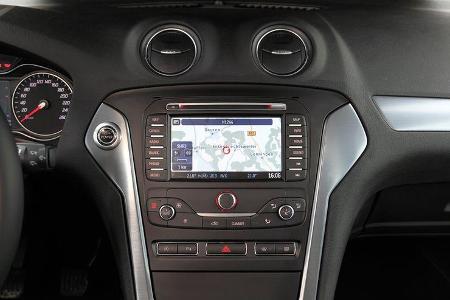 Ford Mondeo 1.6 Ecoboost, Fahrersitz