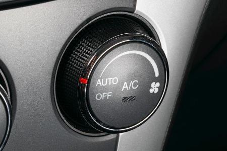 Ssangyong Korando 2.0 E-Xdi, Regler Klimaanlage