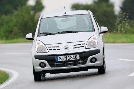 Nissan Pixo