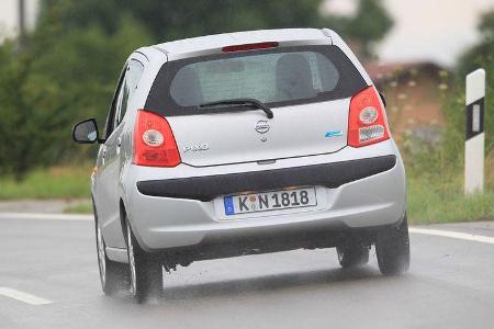 Nissan Pixo