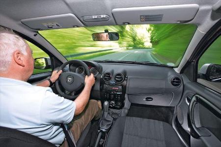 Dacia Duster, Innenraum, Cockpit