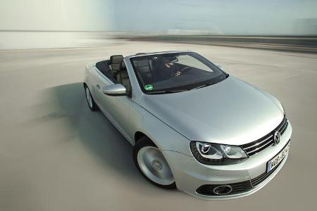 VW EOS 1.4 TSI, Frontansicht, schräg oben, Cabrio