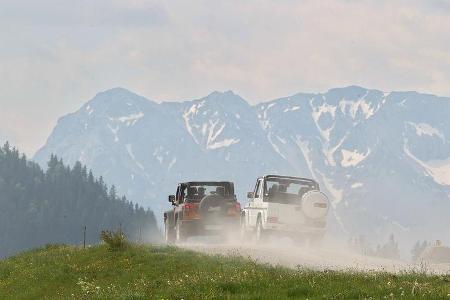 Jeep Wrangler, Mercedes G-Klasse