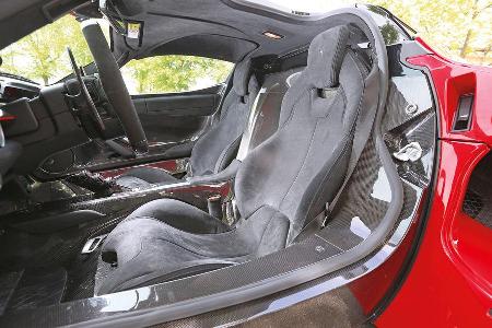 Ferrari LaFerrari, Pedalerie