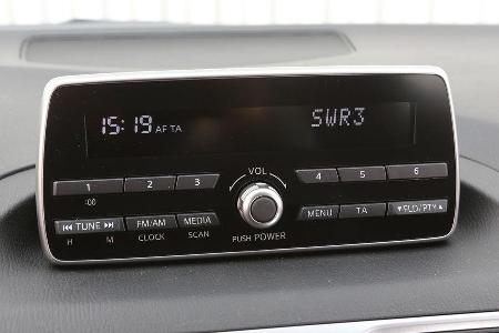Mazda 3 Skyaktiv-G 100, Infotainment, Display, Monitor