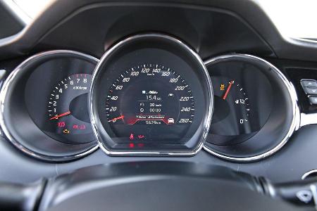 Kia Ceed GT, Rundinstrumente
