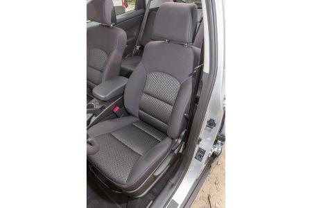 SsangYong Korando e-XDi 200, Fahrersitz